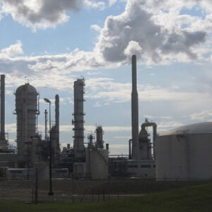 Study Finds Heavy Air Pollution in Canadian Area With High Cancer Rates Image